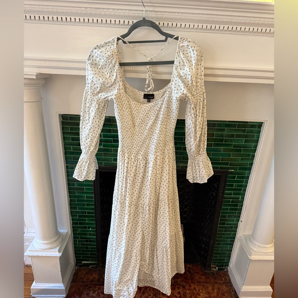 Lucy Paris White Long Sleeve Dress with floral pattern